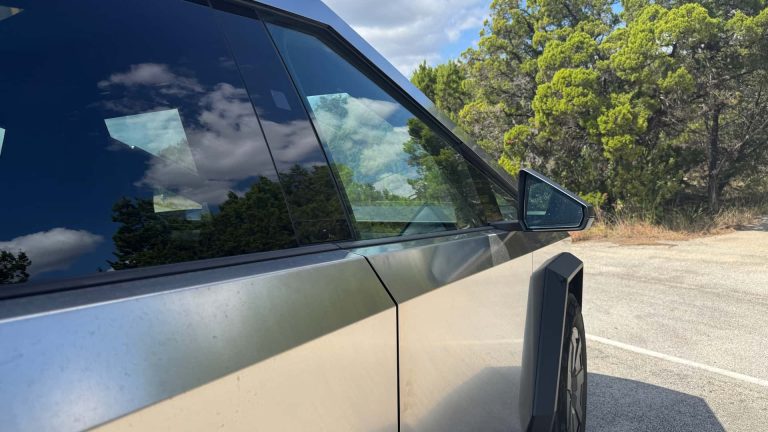 为什么我们从Turo而不是特斯拉那里获得了我们的特斯拉Cybertruck测试者