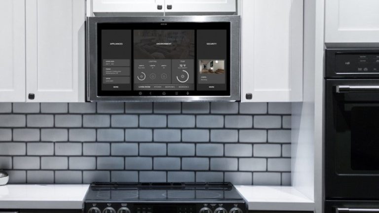 GE厨房中心智能屏幕控制所有设备