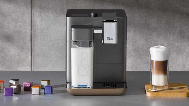 足球赌博：电竞爱好者和赌徒们的专业分析和策略指南