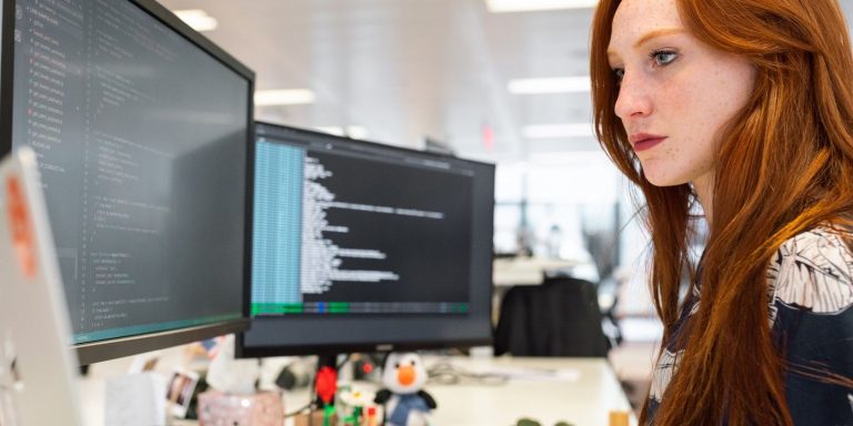 足球投注：专家分析、比赛趋势和策略指南